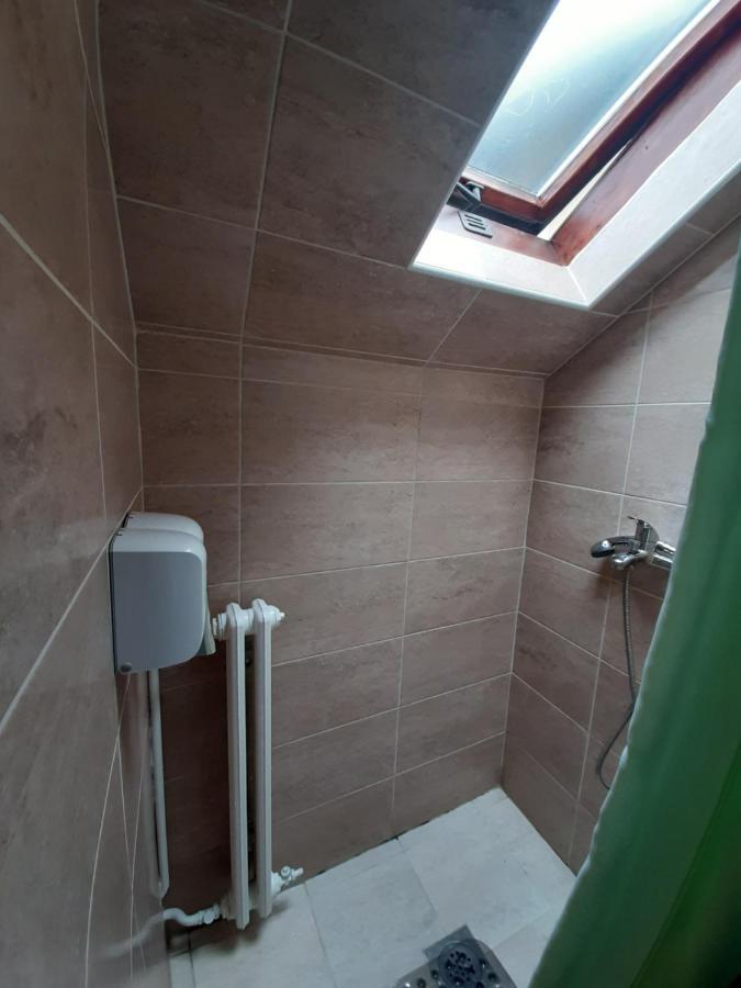 Apartmani Sara Novi Sad Exteriör bild